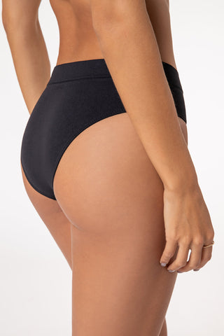 Lupo Seamless Basic Mid-Rise Bikini Brief